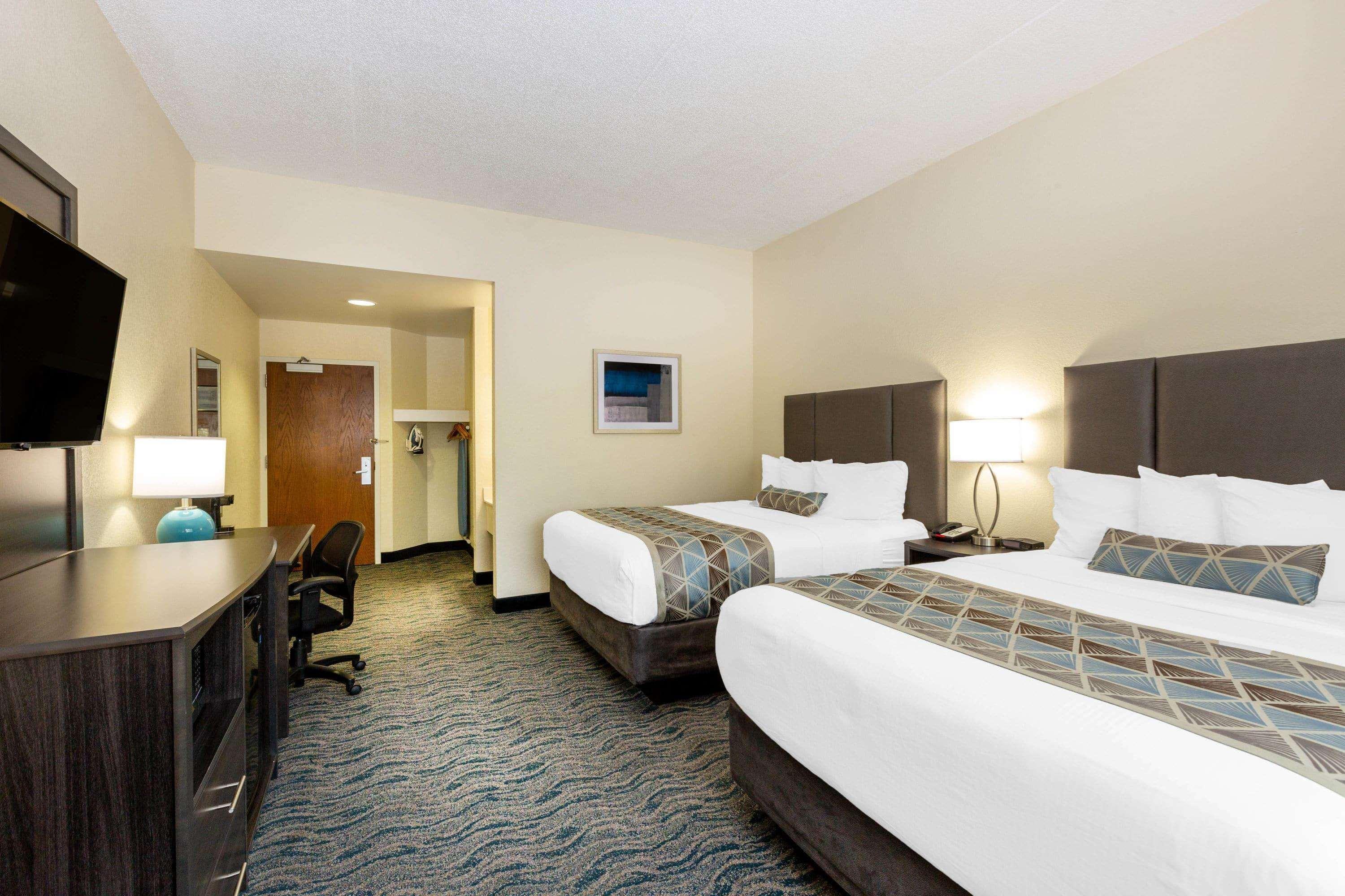 Baymont By Wyndham Des Moines Airport Exterior foto